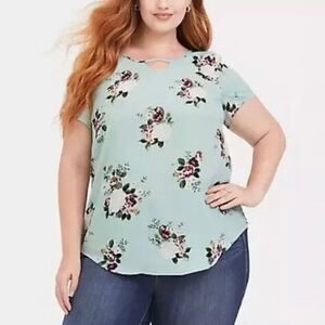 Torrid Georgette Keyhole Mint‎ Green Floral Short Sleeve Blouse Size 2X